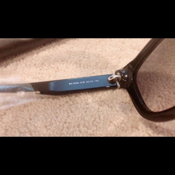 Balenciaga Black Oversized Sunglasses BA0009 01B - Picture 12 of 14